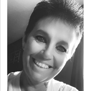 Meet your Posher, Shelly